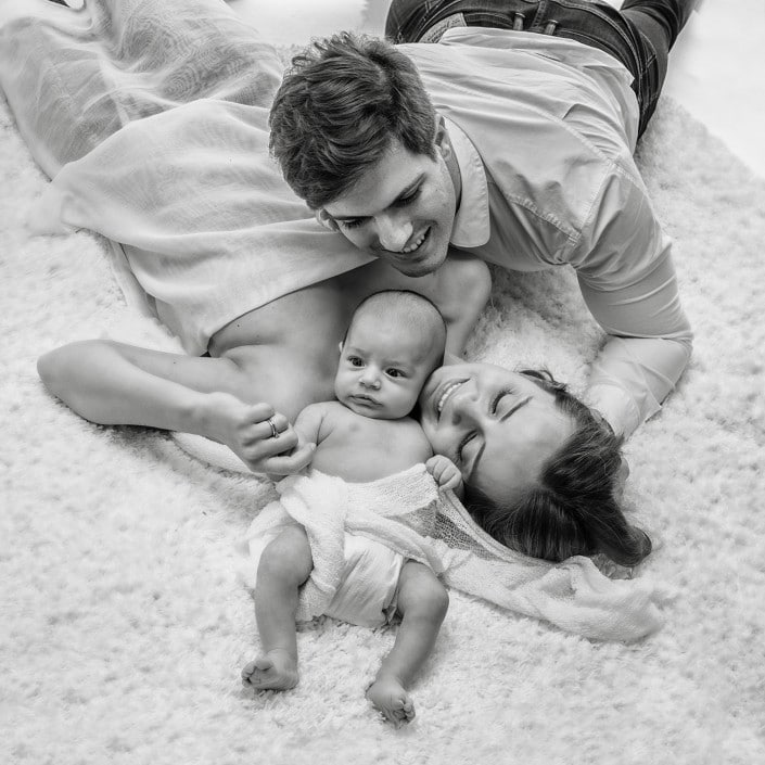 photographe luxembourg bébé et famille famille avec nouveau-né