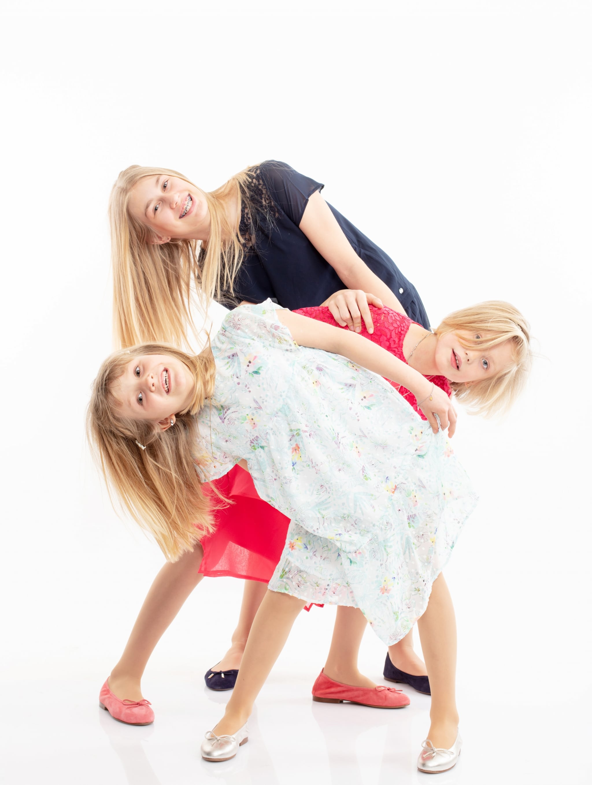 fammille portarit 3 filles