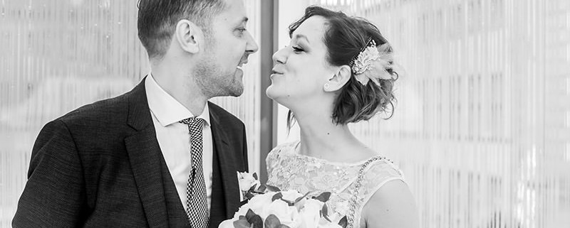 photo reportage de mariage en ville à la commune de luxembourg