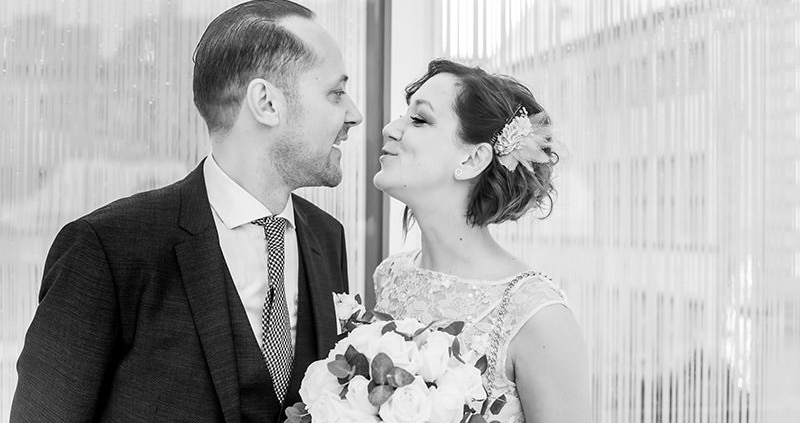 photo reportage de mariage en ville à la commune de luxembourg