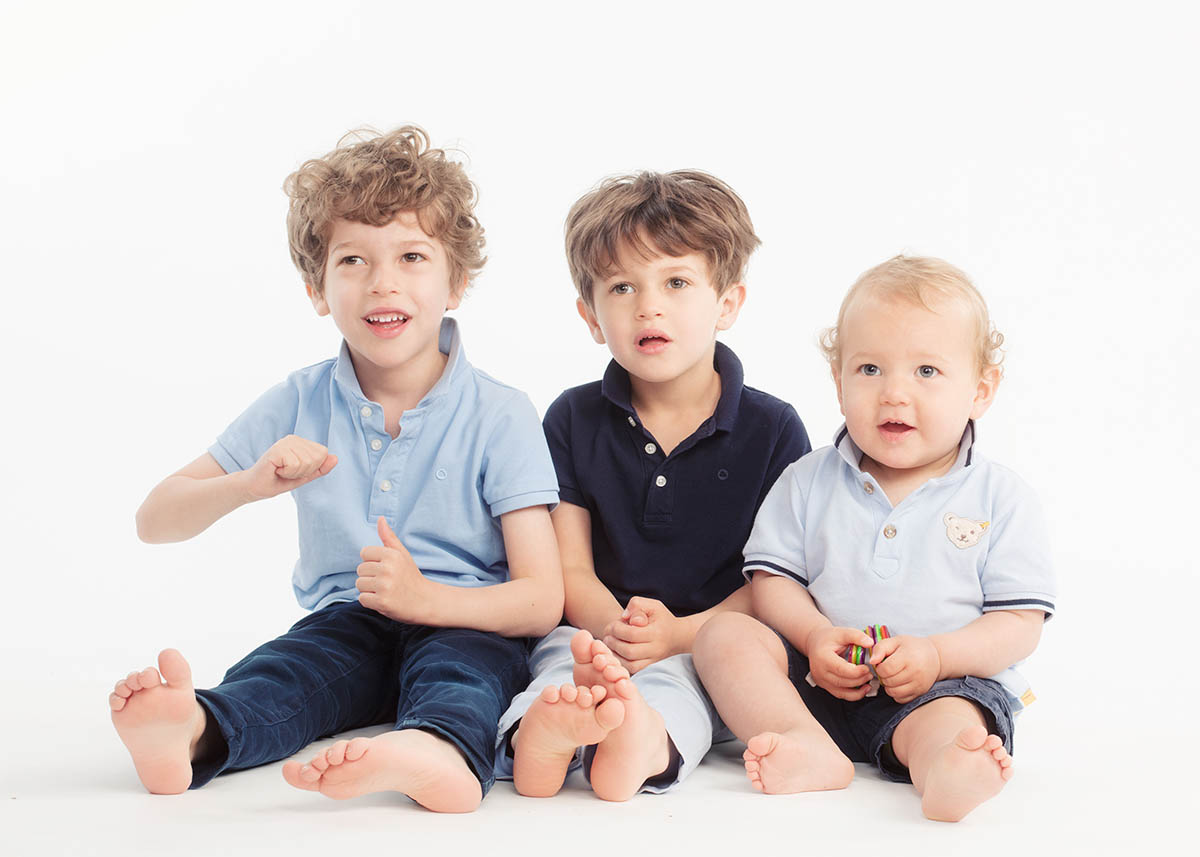 portrait famille enfants luxembourg portrait trois freres luxembourg